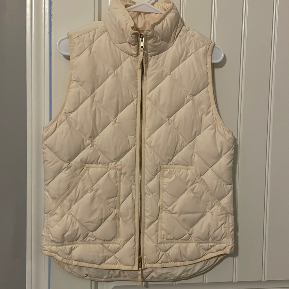 J Crew cream puffer vest